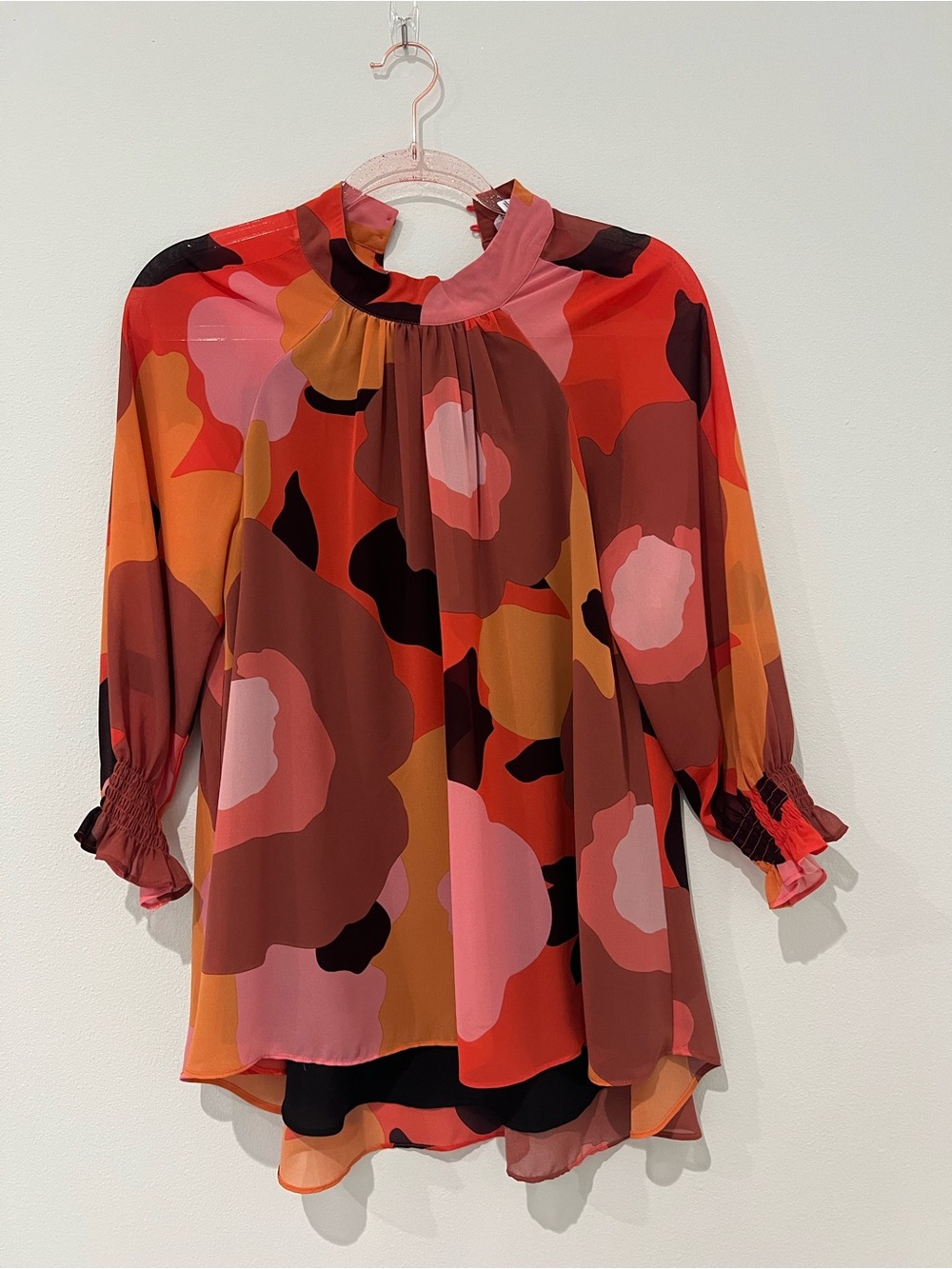 DR2 Floral Abstract Blouse in Red, Pink & Orange